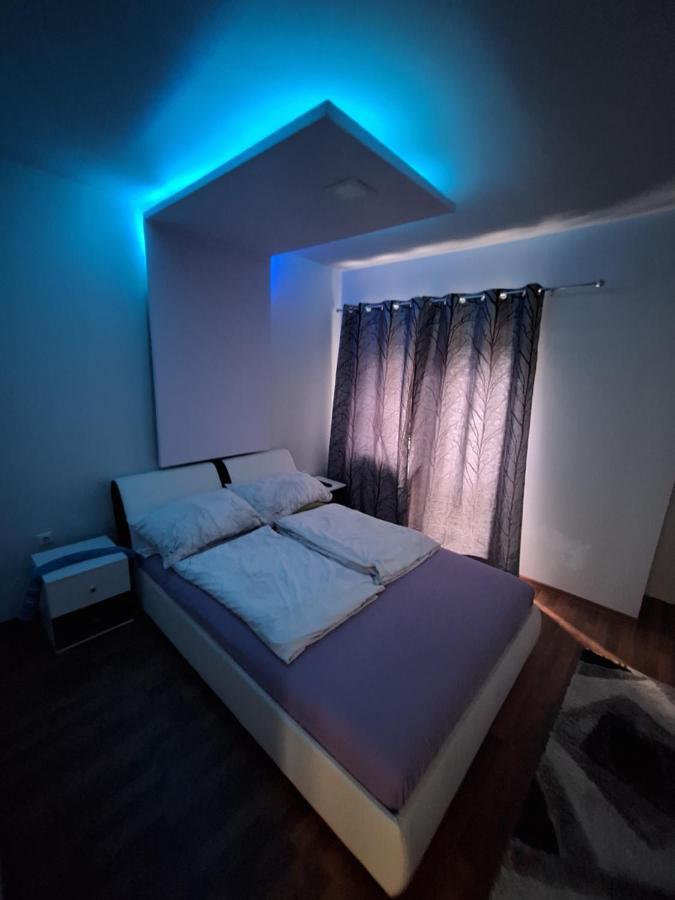 Apartmani Lana SJJ Extérieur photo